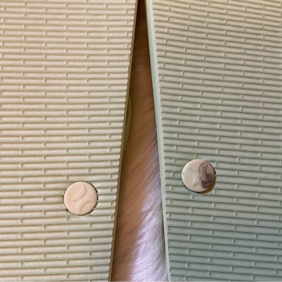 Hurley Riley Flip Flops - NWT x2 - Size 10 - Light Green - Picture 7 of 8